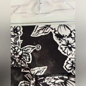 Lululemon flower leggings